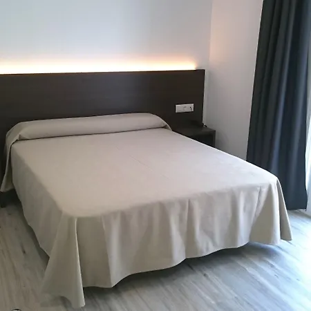 Ona Don Juan Льорет-де-Мар