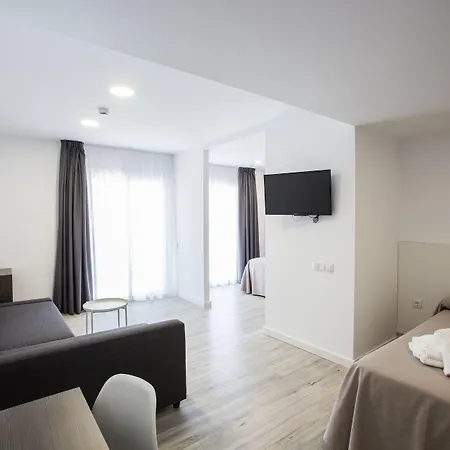 Ona Don Juan Отель Льорет-де-Мар