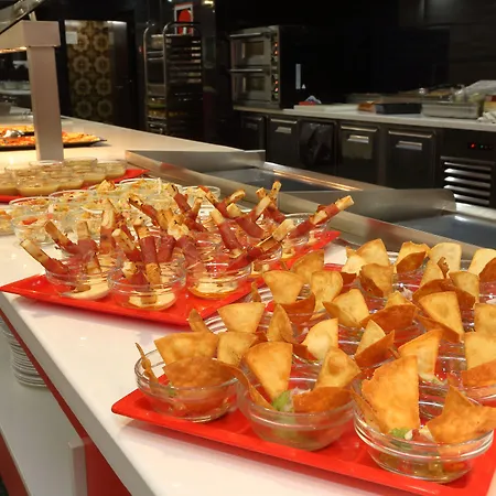 Ona Don Juan Отель