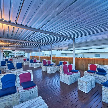 فندق Ona Don Juan 4*