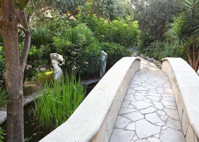 Ona Don Juan Hotel 4*